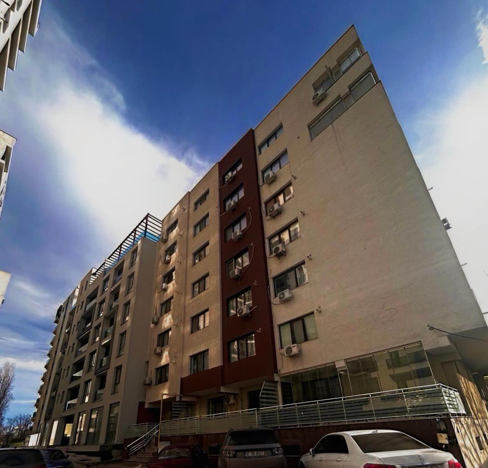 Cozy Apartment With Self Check-In Near Promenada Mall And Verdi Park Bucarest Exterior foto